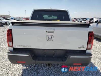 Zdjęcie 6 z 12 samochodu: 2019 HONDA RIDGELINE SPORT VIN:5FPYK3F16KB046099 - miniatura