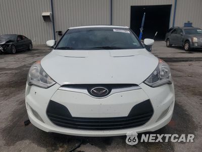 Piąte zdjęcie samochodu w środku: 2012 HYUNDAI VELOSTER VIN:KMHTC6AD0CU077372 - miniatura