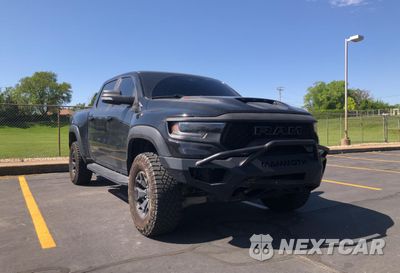 2022 RAM 1500 TRX 1C6SRFU92NN335711 - główne zdjęcie licytacji z USA - miniatura