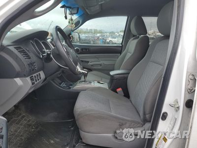 Zdjęcie 7 z 12 samochodu: 2014 TOYOTA TACOMA DOUBLE CAB VIN:3TMLU4EN8EM163125 - miniatura