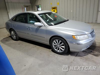 Czwarte zdjęcie samochodu z boku: 2007 HYUNDAI AZERA SE VIN:KMHFC46F37A303677 - miniatura