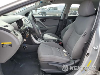 Zdjęcie 7 z 12 samochodu: 2013 HYUNDAI ELANTRA GLS VIN:KMHDH4AE7DU898621 - miniatura