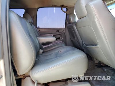 Zdjęcie 11 z 13 samochodu: 2005 CHEVROLET SUBURBAN C2500 VIN:1GNGC26UX5R163664 - miniatura