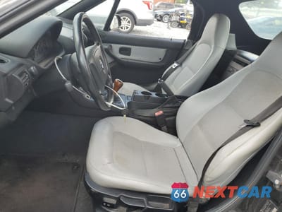 Zdjęcie 7 z 14 samochodu: 1997 BMW Z3 1.9 VIN:4USCH7321VLE05346 - miniatura