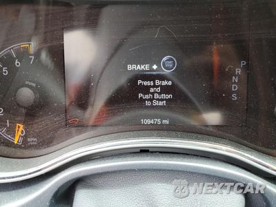 Zdjęcie 9 z 15 samochodu: 2015 JEEP GRAND CHEROKEE OVERLAND VIN:1C4RJFCG8FC698994 - miniatura