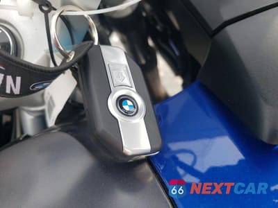 Zdjęcie 8 z 9 samochodu: 2021 BMW R 1250 RT VIN:WB10L0301M6E03376 - miniatura