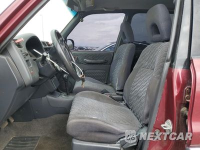 Zdjęcie 7 z 13 samochodu: 1998 TOYOTA RAV4 VIN:JT3GP10V5W0024593 - miniatura