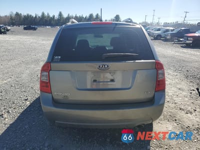Zdjęcie 6 z 13 samochodu: 2012 KIA RONDO VIN:KNAHH8A84C7375154 - miniatura