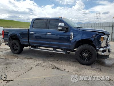 Czwarte zdjęcie samochodu z boku: 2018 FORD F350 SUPER DUTY VIN:1FT8W3BT0JEB55839 - miniatura