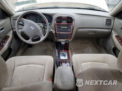 Zdjęcie 8 z 12 samochodu: 2002 HYUNDAI SONATA GLS VIN:KMHWF35H42A714778 - miniatura