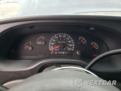 Zdjęcie 9 z 13 samochodu: 2003 FORD ECONOLINE E350 SUPER DUTY WAGON VIN:1FBSS31L73HA78508 - miniatura
