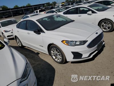 Czwarte zdjęcie samochodu z boku: 2019 FORD FUSION SE VIN:3FA6P0LU9KR124863 - miniatura