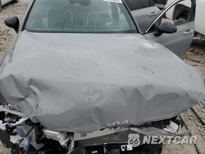 Zdjęcie 11 z 13 samochodu: 2025 KIA K5 GT LINE VIN:KNAG64J72S5313862 - miniatura