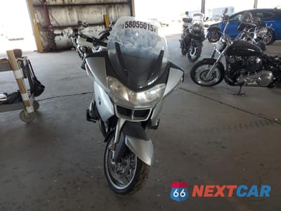 Drugie zdjęcie samochodu z przodu: 2008 BMW R1200 RT VIN:WB10388068ZT12256 - miniatura