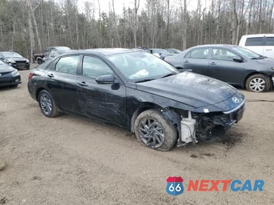 Czwarte zdjęcie samochodu z boku: 2024 HYUNDAI ELANTRA SEL VIN:KMHLM4DG8RU826323 - miniatura