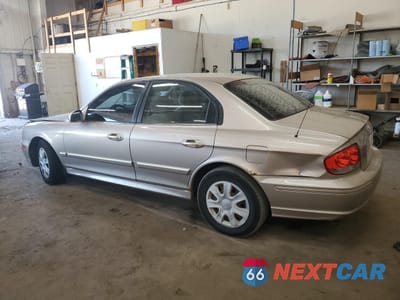 Drugie zdjęcie samochodu z przodu: 2005 HYUNDAI SONATA GL VIN:KMHWF25H35A158526 - miniatura