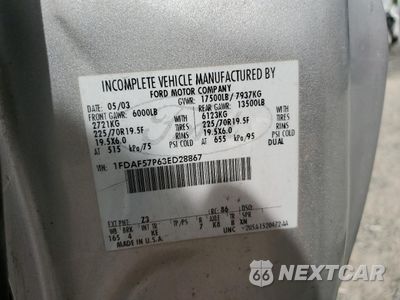 Zdjęcie 13 z 15 samochodu: 2003 FORD F550 SUPER DUTY VIN:1FDAF57P63ED28867 - miniatura