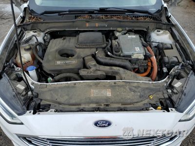 Zdjęcie 11 z 12 samochodu: 2017 FORD FUSION SE HYBRID VIN:3FA6P0LU3HR409230 - miniatura