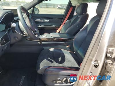 Zdjęcie 7 z 13 samochodu: 2022 GENESIS GV70 VIN:KMUMCDTC3NU032380 - miniatura