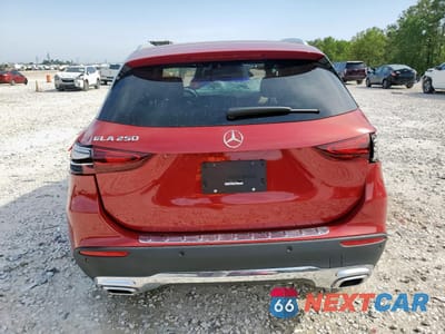 Zdjęcie 6 z 15 samochodu: 2025 MERCEDES-BENZ GLA 250 VIN:W1N4N4GB7SJ672838 - miniatura