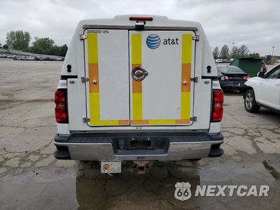 Zdjęcie 6 z 12 samochodu: 2015 CHEVROLET SILVERADO K2500 HEAVY DUTY VIN:1GC0KUEG6FZ111891 - miniatura