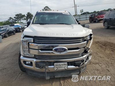Piąte zdjęcie samochodu w środku: 2018 FORD F250 SUPER DUTY VIN:1FT7W2BT7JEB46870 - miniatura