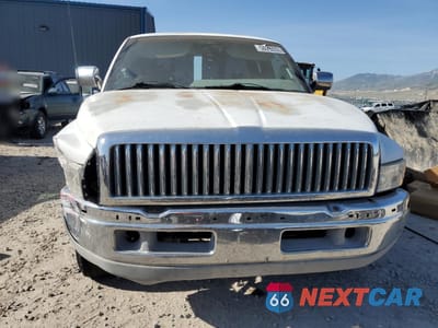 Piąte zdjęcie samochodu w środku: 1995 DODGE RAM 2500 VIN:3B7KC23W0SM135748 - miniatura