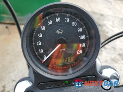 Zdjęcie 7 z 10 samochodu: 2021 HARLEY-DAVIDSON XL883 N VIN:1HD4LE213MB403121 - miniatura
