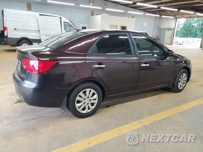 Trzecie zdjęcie samochodu z tyłu: 2011 KIA FORTE EX VIN:KNAFU4A24B5891676 - miniatura
