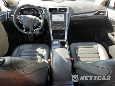 Zdjęcie 8 z 12 samochodu: 2017 FORD FUSION SE HYBRID VIN:3FA6P0LU2HR409221 - miniatura