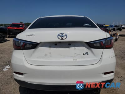 Zdjęcie 6 z 14 samochodu: 2018 TOYOTA YARIS IA VIN:3MYDLBYV2JY323088 - miniatura
