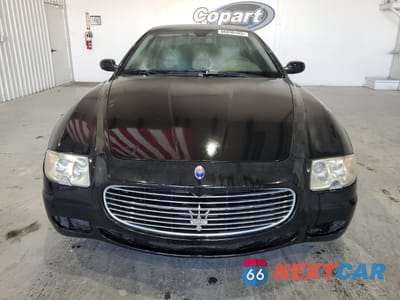 Piąte zdjęcie samochodu w środku: 2005 MASERATI QUATTROPORTE M139 VIN:ZAMCE39AX50017290 - miniatura