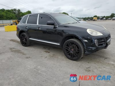 Czwarte zdjęcie samochodu z boku: 2008 PORSCHE CAYENNE VIN:WP1AA29P78LA10188 - miniatura