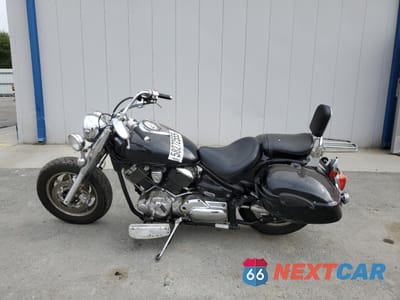 Trzecie zdjęcie samochodu z tyłu: 2006 YAMAHA XVS1100 A VIN:JYAVP11Y56A009044 - miniatura