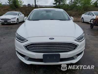 Piąte zdjęcie samochodu w środku: 2018 FORD FUSION SE HYBRID VIN:3FA6P0LU5JR171788 - miniatura
