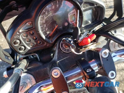 Zdjęcie 8 z 9 samochodu: 2013 SUZUKI SV650 VIN:JS1VP55A0D2100345 - miniatura