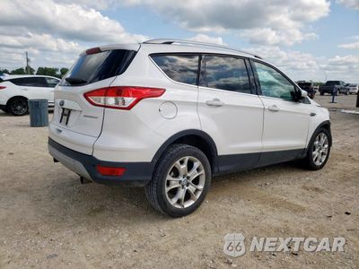 Trzecie zdjęcie samochodu z tyłu: 2015 FORD ESCAPE TITANIUM VIN:WF0CP6B76F1B11550 - miniatura