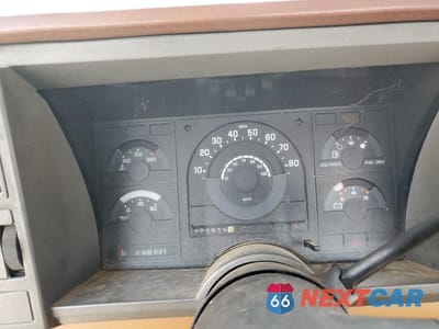 Zdjęcie 9 z 13 samochodu: 1989 CHEVROLET GMT-400 C1500 VIN:1GCDC14KXKZ254761 - miniatura