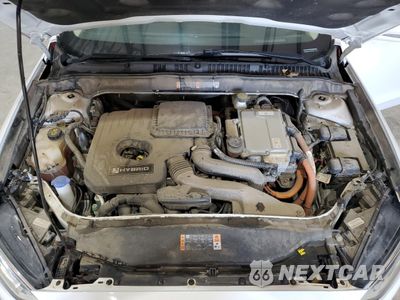 Zdjęcie 11 z 12 samochodu: 2018 FORD FUSION SE HYBRID VIN:3FA6P0LU1JR171626 - miniatura