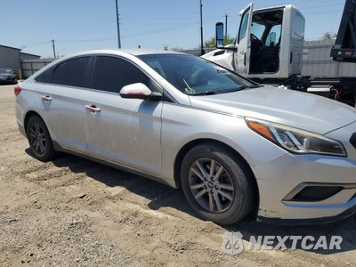 Czwarte zdjęcie samochodu z boku: 2016 HYUNDAI SONATA SE VIN:5NPE24AF4GH361299 - miniatura
