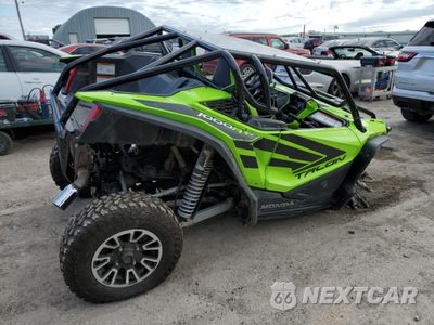 Czwarte zdjęcie samochodu z boku: 2020 HONDA SXS1000 S2R VIN:1HFVE0549L4101690 - miniatura