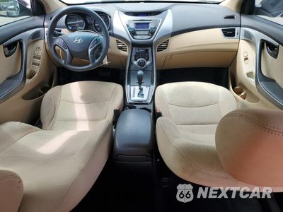 Zdjęcie 8 z 14 samochodu: 2013 HYUNDAI ELANTRA GLS VIN:5NPDH4AE1DH439552 - miniatura