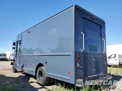 Drugie zdjęcie samochodu z przodu: 2020 FREIGHTLINER CHASSIS M LINE WALK-IN VAN VIN:4UZAC2EA0LCLZ6423 - miniatura