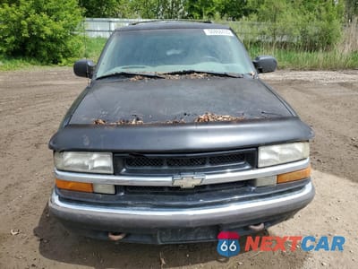 Piąte zdjęcie samochodu w środku: 1999 CHEVROLET BLAZER VIN:1GNDT13W4X2169135 - miniatura