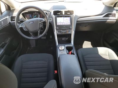 Zdjęcie 8 z 12 samochodu: 2019 FORD FUSION SE VIN:3FA6P0LU1KR262073 - miniatura