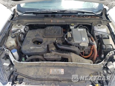 Zdjęcie 11 z 12 samochodu: 2017 FORD FUSION SE HYBRID VIN:3FA6P0LU0HR359628 - miniatura