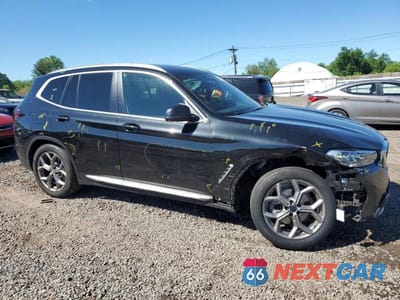 Czwarte zdjęcie samochodu z boku: 2024 BMW X3 XDRIVE30I VIN:5UX53DP06R9U35672 - miniatura