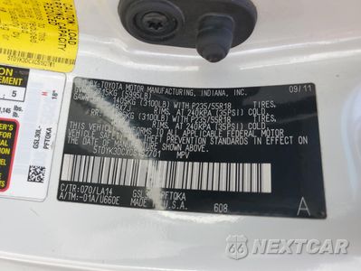 Zdjęcie 13 z 13 samochodu: 2012 TOYOTA SIENNA XLE VIN:5TDYK3DCXCS182701 - miniatura