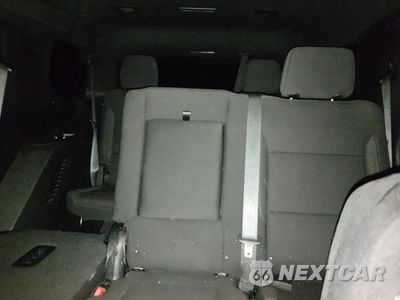 Zdjęcie 10 z 13 samochodu: 2023 CHEVROLET TAHOE C1500 LS VIN:1GNSCMKD8PR550065 - miniatura
