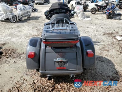 Czwarte zdjęcie samochodu z boku: 2022 HARLEY-DAVIDSON FLHTCUTG VIN:1HD1MAF12NB852780 - miniatura